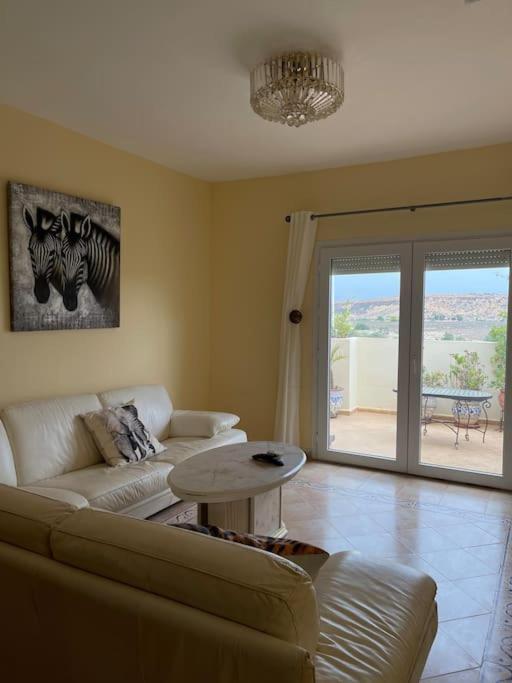Appartement En Residence + Grande Terrasse Sur Le Toit Saïdia 外观 照片