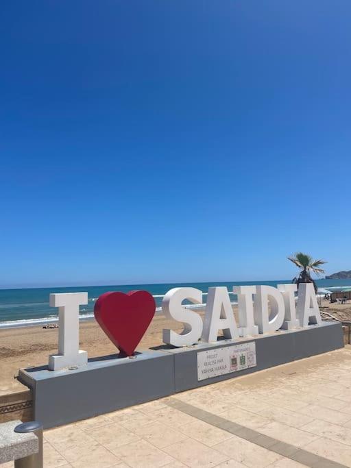Appartement En Residence + Grande Terrasse Sur Le Toit Saïdia 外观 照片